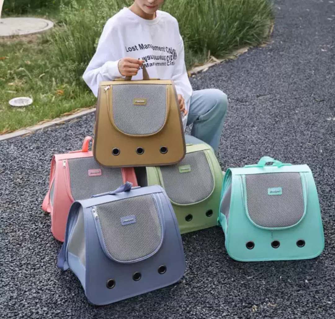 Expandable Cat Carrier Backpack for Kitten Small Pets Large Space Outdoor Travel