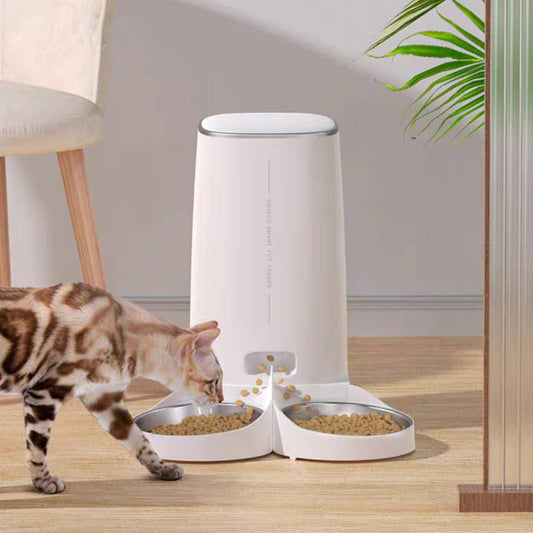 เครื่องให้อาหารสัตว์เลี้ยงอัตโนมัติ 6 ลิตร ควบคุมด้วยรีโมท WIFI/ปุ่ม